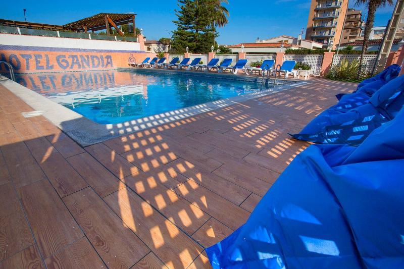 Готель Gandia Playa Екстер'єр фото